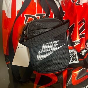 Nike Black Small Crossbody Shoulder Bag